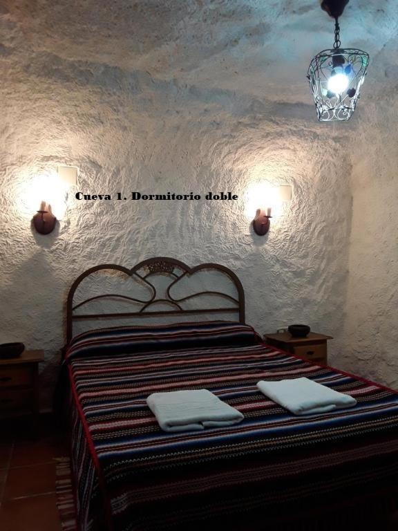 Cuevas Lourdes Villa Benamaurel Exterior photo