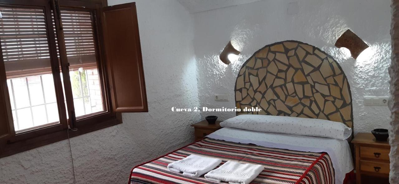 Cuevas Lourdes Villa Benamaurel Exterior photo