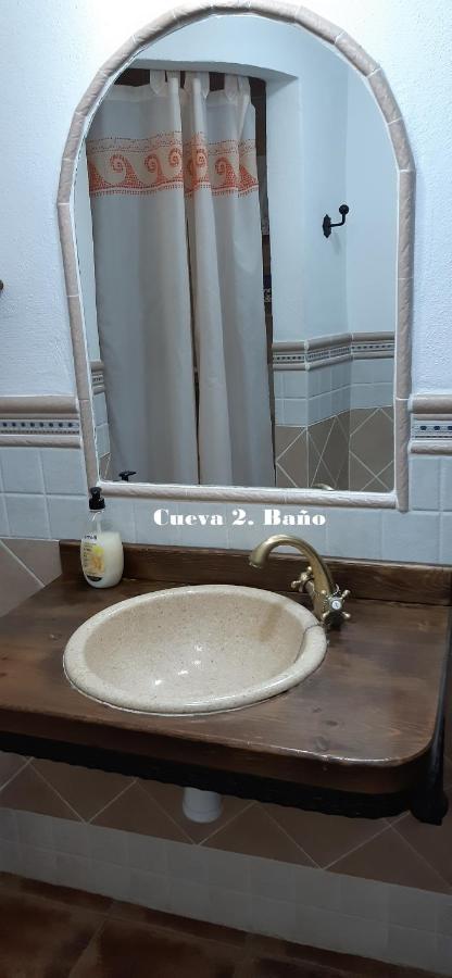 Cuevas Lourdes Villa Benamaurel Exterior photo