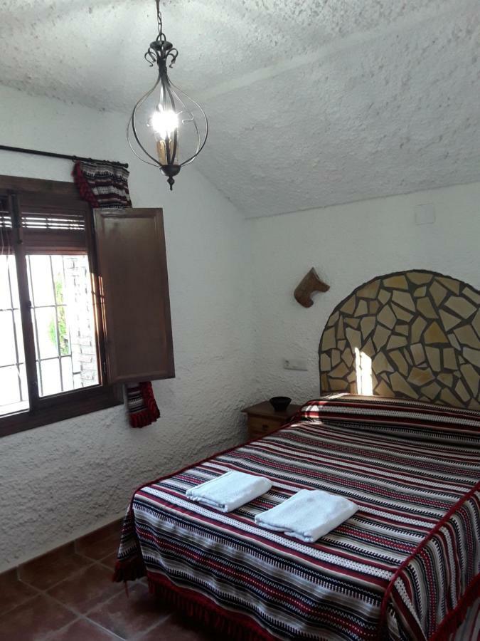 Cuevas Lourdes Villa Benamaurel Exterior photo