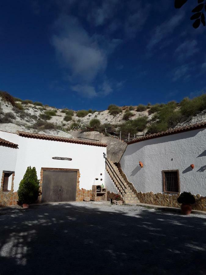 Cuevas Lourdes Villa Benamaurel Exterior photo